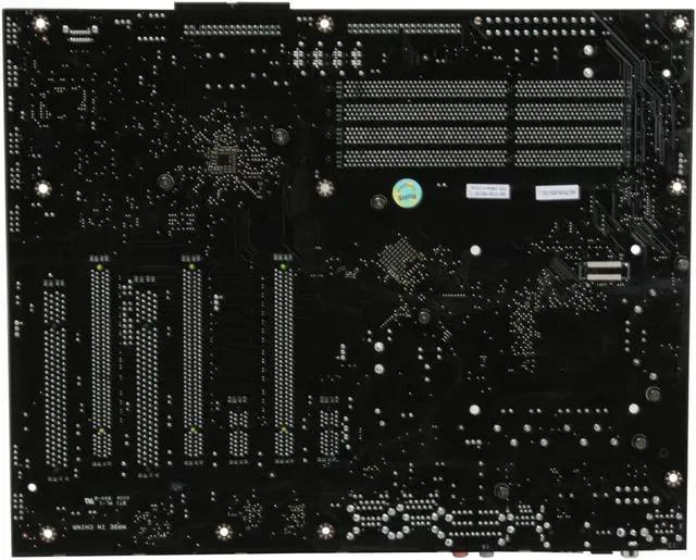 Alt view image 4 of 8 - EVGA 132-CK-NF79-A1 LGA 775 NVIDIA nForce 790i Ultra SLI ATX Intel Motherboard