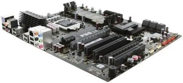 Alt view image 2 of 5 - EVGA P55 LE 123-LF-E653-KR LGA1156 Intel P55 ATX Intel Motherboard