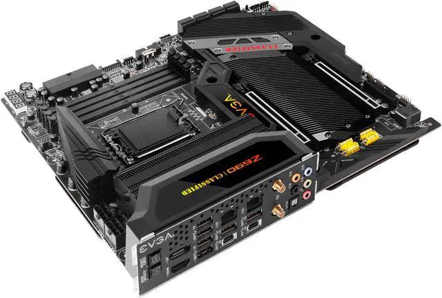 Alt view image 6 of 9 - EVGA Z690 CLASSIFIED, 121-AL-E698-KR, LGA 1700, Intel Z690, PCIe Gen5, SATA 6Gb/s, 2.5Gb/s LAN, WiFi6E/BT5.2, USB 3.2 Gen2x2, M.2, EATX, Intel Motherboard