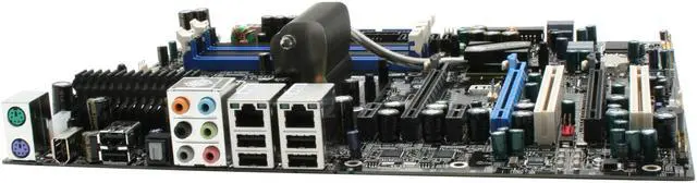 Main image of BFG Tech BFG680i SLi LGA 775 NVIDIA nForce 680i SLI ATX Intel Motherboard