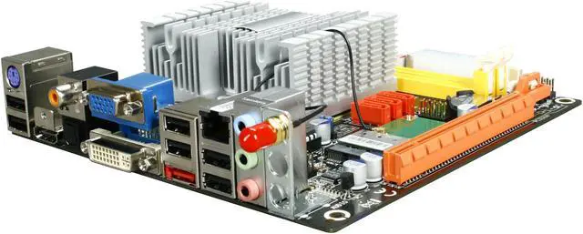 Main image of ZOTAC IONITX-L-E Intel Atom 330 (1.6GHz, dual-core) PBGA437 NVIDIA ION Mini ITX Motherboard / CPU Combo