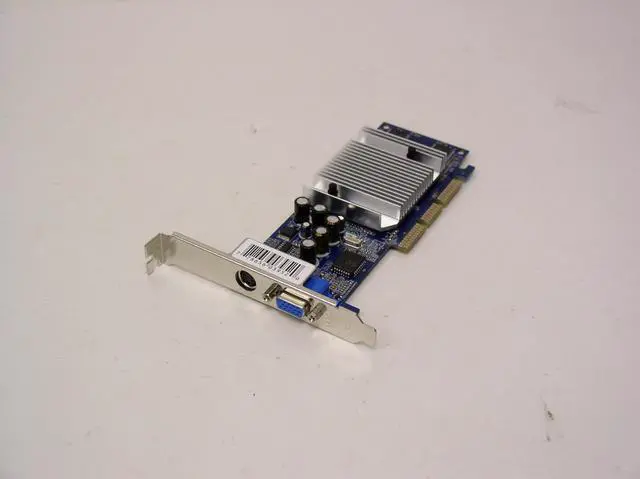 Main image of XFX GeForce MX4000 128MB DDR AGP 4X/8X Graphics Card PVT18LRT
