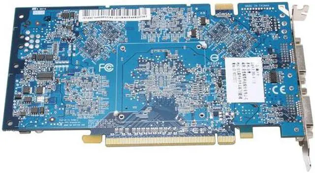 Alt view image 3 of 5 - Albatron GeForce 6800 128MB DDR PCI Express x16 SLI Support Graphics Card PC6800-128MB PCIE