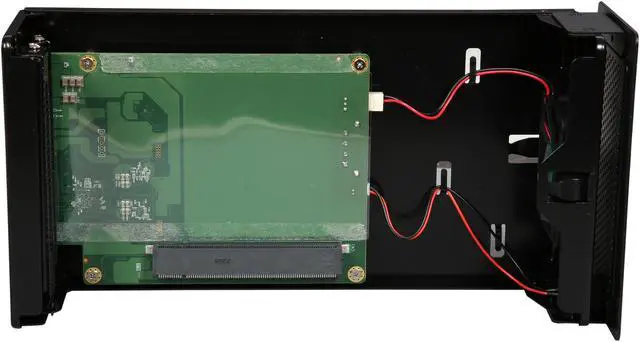 Alt view image 5 of 6 - StarTech.com TB31PCIEX16 Thunderbolt 3 PCIe Expansion Chassis - Thunderbolt 3 to 16 x PCIe - Aluminum - PCIe SSD - External PCIe Enclosure - PCIe Slot