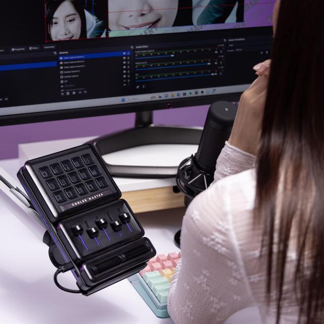 Alt view image 15 of 14 - MasterHUB Creator Kit: Fully Modular Allows You to Customize with Base, 15xKeys IPS Display, 2xRoller, and 5xFader Modules - Empowering Your Workflow by Cooler Master
