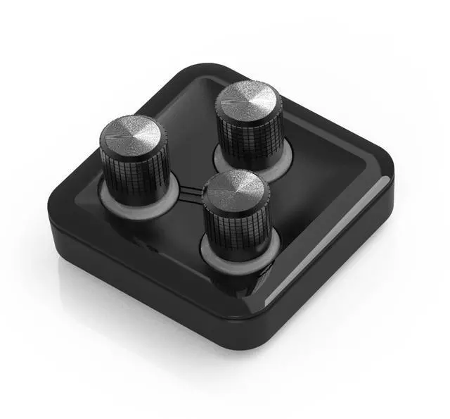 Alt view image 2 of 8 - MasterHUB 3xKnob Module: Precision Control with Customizable Knobs and RGB LEDs for Effortless Fine-Tuning of Creative Apps and Lighting by Cooler Master