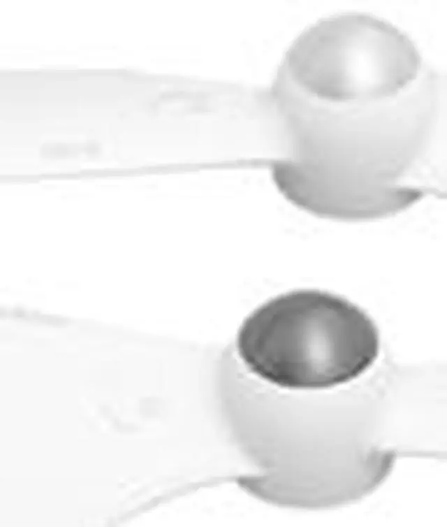 Alt view image 4 of 4 - DJI Phantom 3 9450 Self-Tightening Propeller (CP.PT.000195) - White