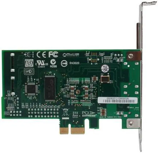 Alt view image 4 of 8 - PROMISE FTTX4650 PCI Express SATA / SAS Controller Card