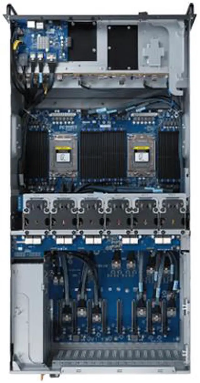 Alt view image 3 of 4 - GIGABYTE G482-Z51-rev-A00 4U Rackmount Server Barebone Socket SP3 DDR4 3200