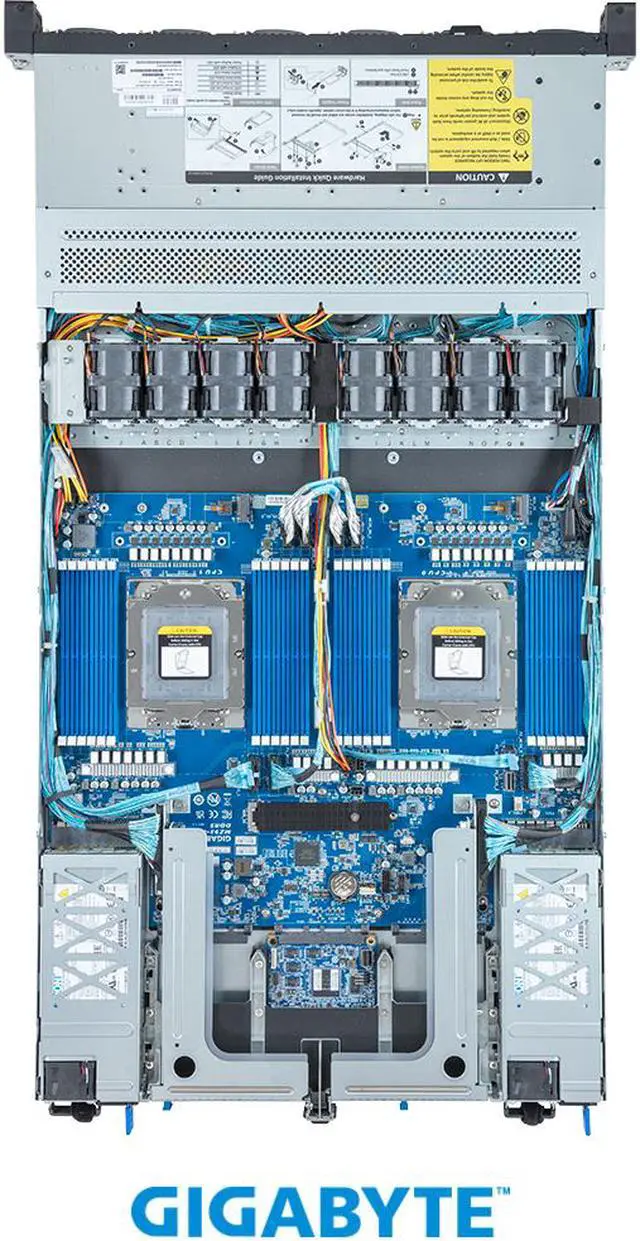 Alt view image 4 of 4 - GIGABYTE R183-Z92-AAD1 Rack Server - AMD EPYC™ 9004 - 1U DP 12-Bay NVMe/SATA/SAS