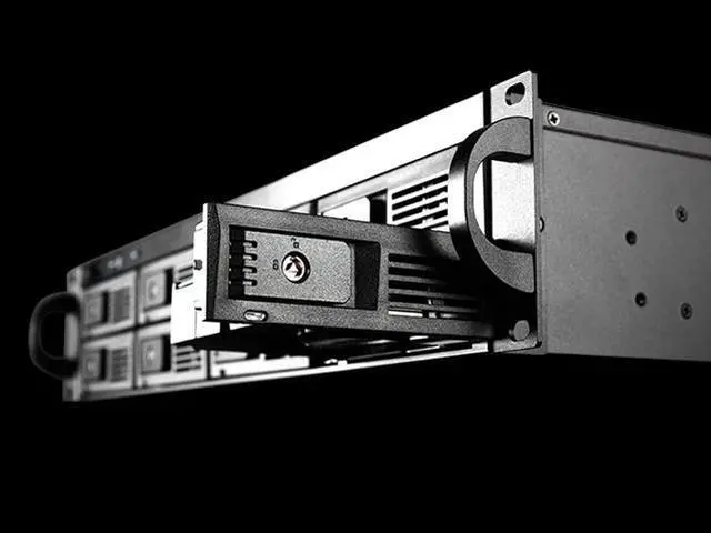 Alt view image 9 of 10 - 2U 8-Bay Trayless Storage Server Rackmount Chassis 12Gb/s HDD SFF-8643 Backplane