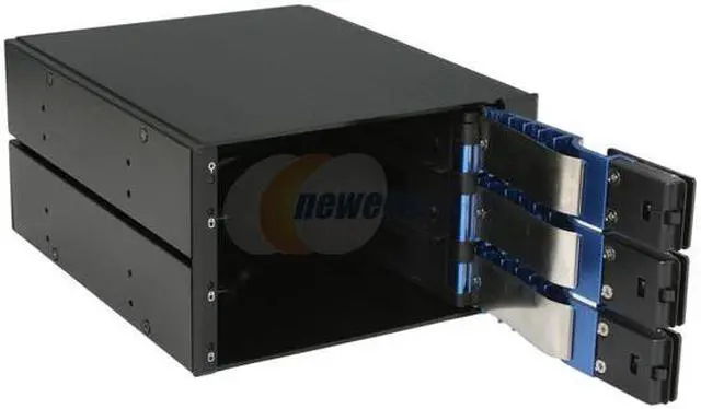 Alt view image 4 of 5 - iStarUSA BPN-DE230SS-BLUE 2 x 5.25" to 3 x 3.5" SAS / SATA Trayless Hot-Swap Cage - OEM