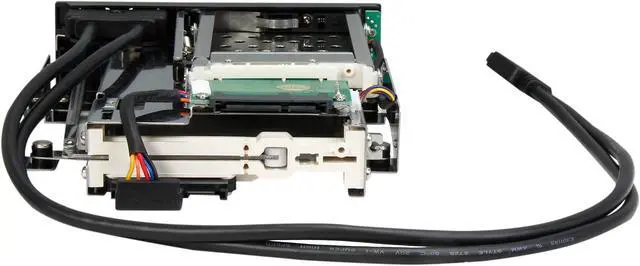 Alt view image 4 of 9 - iStarUSA T-5K3525U-SA 5.25" to 2.5" and 3.5" SATA 6Gb/s Trayless Hot-Swap Cage with USB 3.0