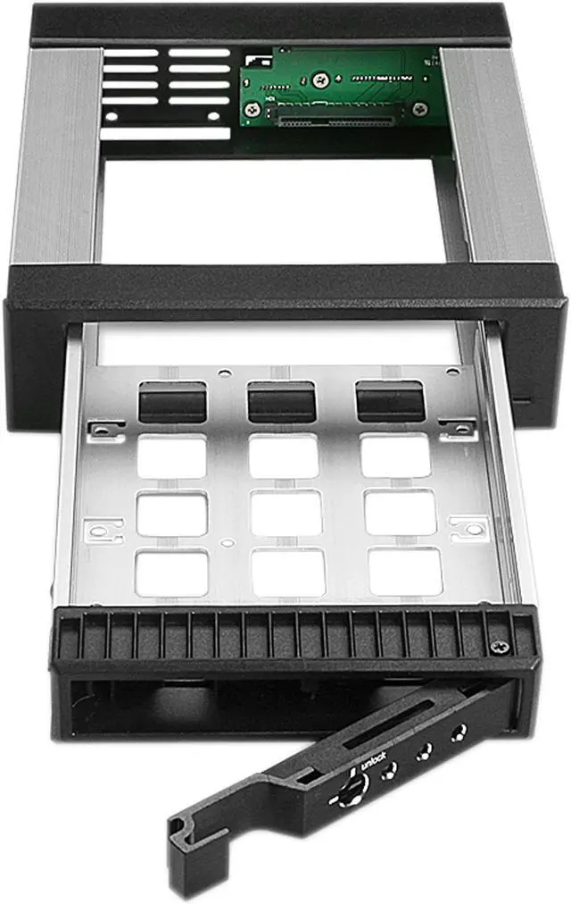 Alt view image 3 of 9 - iStarUSA T-7DE-SS 5.25" to 3.5" SATA SAS 6 Gbps HDD SSD Hot-swap Rack