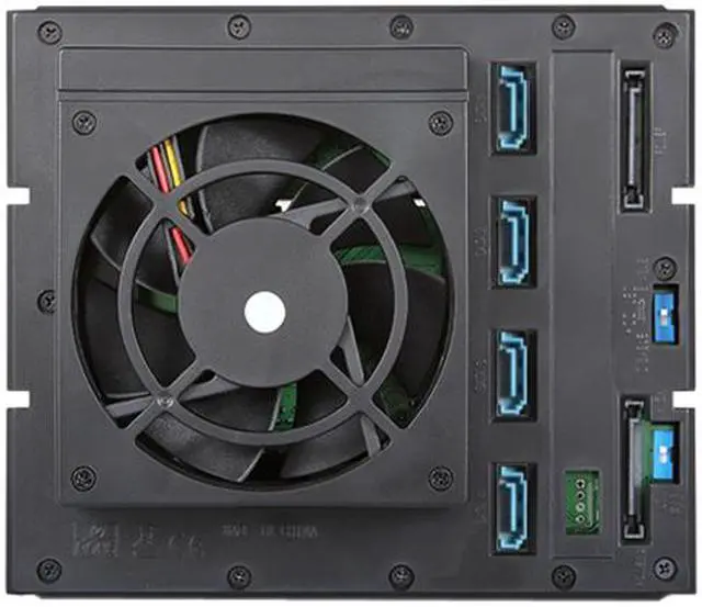 Alt view image 2 of 4 - iStarUSA BPN-DE340HD-SILVER Trayless 3 x 5.25" to 4 x 3.5" 12Gb/s HDD Hot-swap Rack
