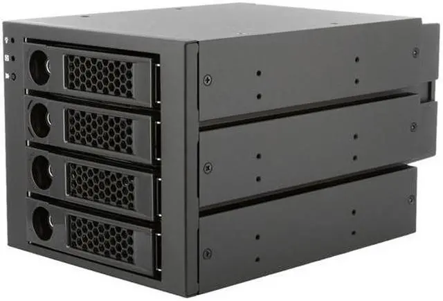 Main image of XClio SS034 4 x 3.5" HDD in 3 x 5.25" Cage