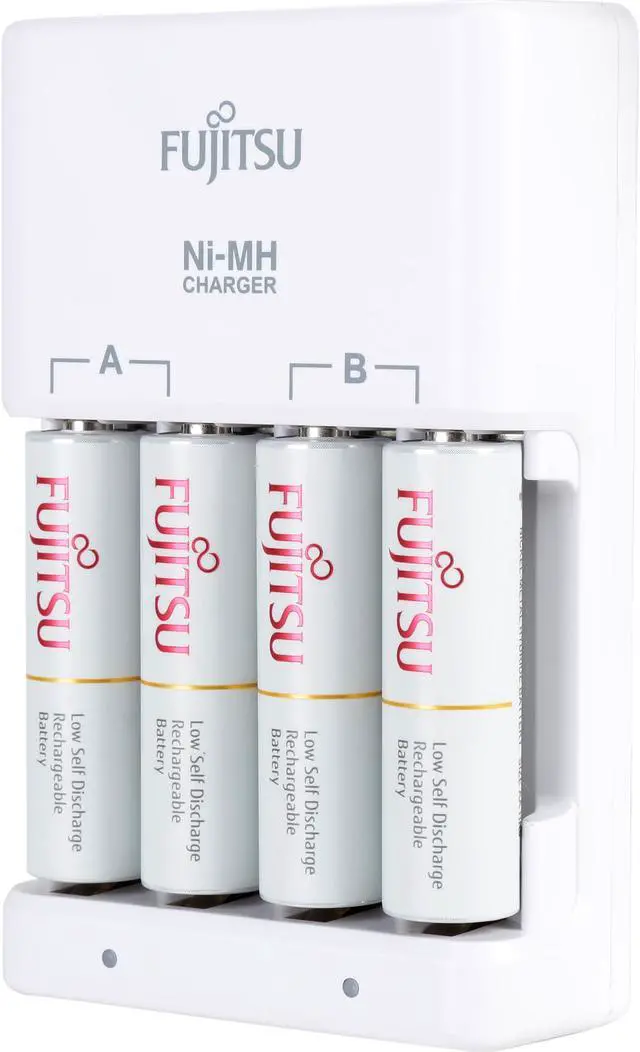 Main image of Fujitsu Ni-MH Battery Charger Kit with AA 2000mAh Rechargeable Batteries 4-Pack (Made in Japan)