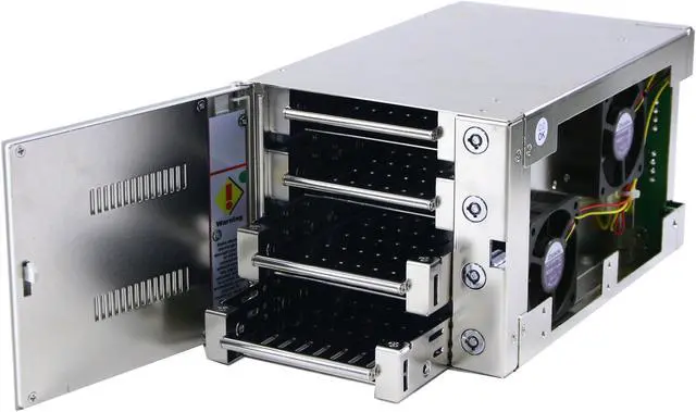 Alt view image 3 of 6 - 3ware RDC-400-SATA Internal RAID Drive Expansion Cage