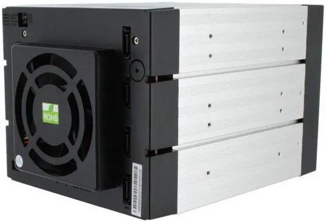 Alt view image 5 of 9 - iStarUSA BPU-340SATA-BPL 3 x 5.25" to 4 x 3.5" 2.5" SAS SATA 6 Gbps HDD SSD Hot-swap Rack - OEM