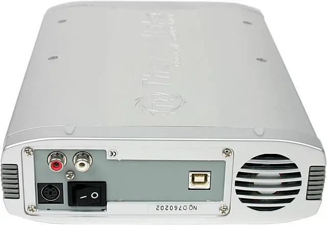 Alt view image 2 of 4 - Thermaltake A2173 Aluminum 5.25" IDE USB 2.0 External Enclosure