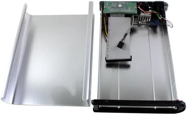 Alt view image 3 of 5 - BYTECC ME-340U2 Aluminum 5.25" IDE USB 2.0 Silver External Enclosure