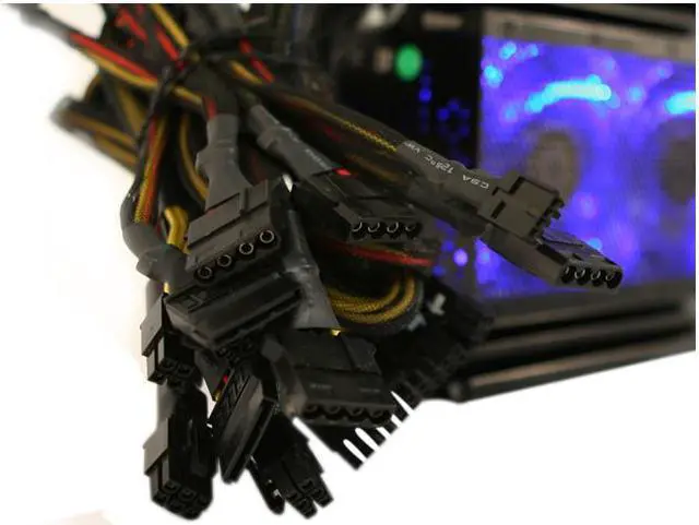 Alt view image 9 of 13 - SIGMA SHARK SP-635 635 W ATX12V V2.01 SLI Ready Power Supply