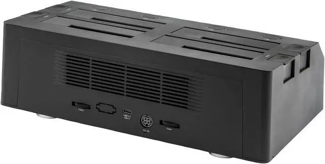 Alt view image 2 of 6 - StarTech.com SDOCK4U313 4 Bay SATA HDD Docking Station - For 2.5in / 3.5in SSD / HDD - USB 3.1 (10Gbps) - USB-C / USB-A - Hard Drive Docking Station
