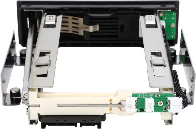 Alt view image 4 of 7 - KINGWIN KF-1002-BK Tray-Less Aluminum Mobile Rack For 1 x 3.5” HDD
