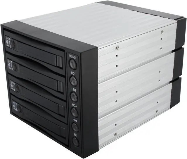 Main image of SNT SNT-SAC3141B 4x3.5" Hard drive in 3x5.25" Bay Hot Swap SAS/SATA Backplane RAID cage