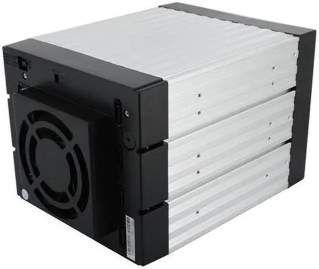 Alt view image 5 of 10 - SNT SNT-SAC3141B 4x3.5" Hard drive in 3x5.25" Bay Hot Swap SAS/SATA Backplane RAID cage