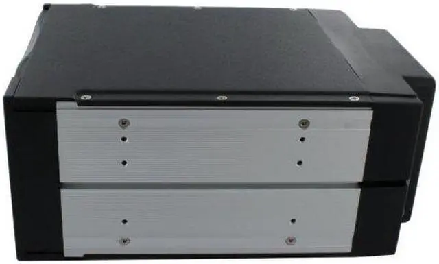 Alt view image 2 of 9 - SNT SNT-SAC2131B 3x3.5" Hard drive in 2x5.25" Bay Hot Swap SAS/SATA Backplane RAID cage