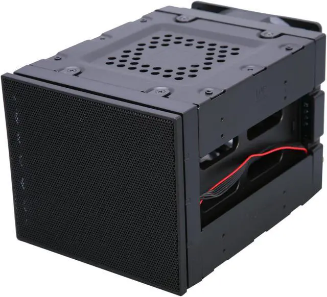 Main image of Xigmatek COA-UGOCBS-U01 Universal 3 in 3 SATA HDD Hot-Swap Cage 120mm Fan with control, back panel included.