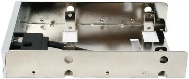 Alt view image 3 of 5 - Aluminum Front Panel 2 x USB 3.0 Ports With 2 x 2.5" to 3.5" Bay Converter Device, Silver