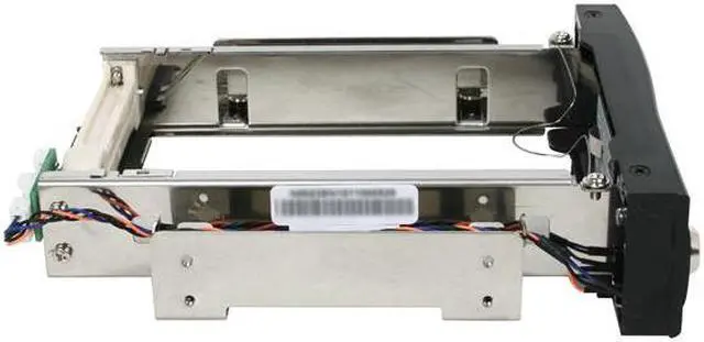 Alt view image 3 of 6 - Thermaltake N0023SN Max 4 3.5" SATA HDD Rack