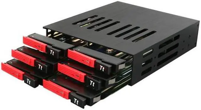Alt view image 2 of 5 - Thermaltake RC1600101A MAX-1562 5.25" (x1) Bay to 2.5" (x6) Bay Mobile Rack HDD Canister