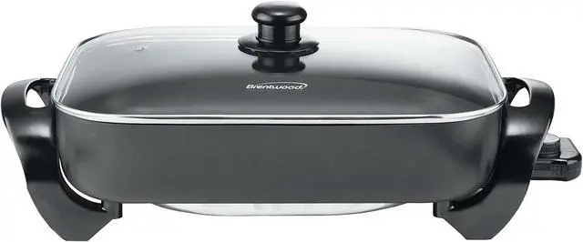 Main image of Brentwood Appliances SK-75 Nonstick Electric Skillet with Glass Lid (1,400W; 16)