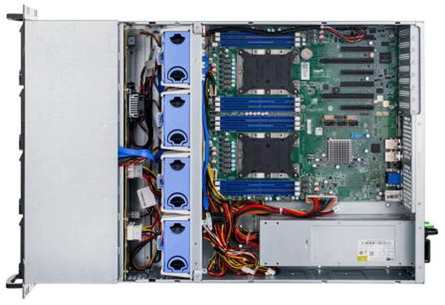 Alt view image 2 of 3 - Chenbro RM RM316160020F0 3U 26 SAS3 Expander - 4x8038 - CRPS11 - 1200W - RM31616-0020F0