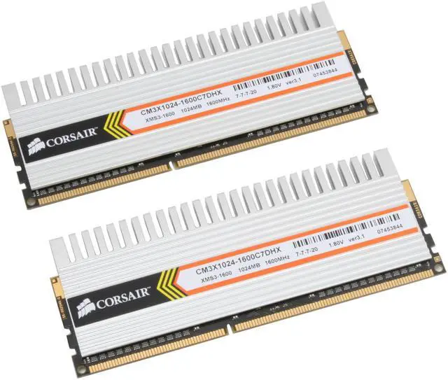 Main image of CORSAIR XMS3 DHX 2GB (2 x 1GB) DDR3 1600 (PC3 12800) Dual Channel Kit Desktop Memory Model TWIN3X2048-1600C7DHX