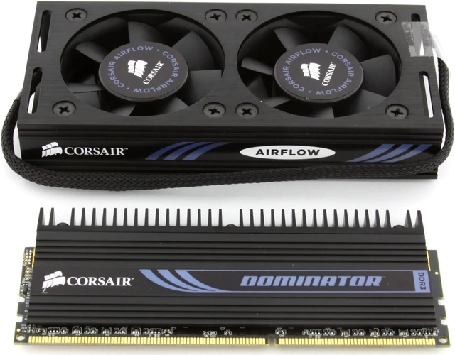 メモリー③ CORSAIR DOMINATOR 12GB (3 x 4GB) DDR3 1600 (PC3 12800) Desktop