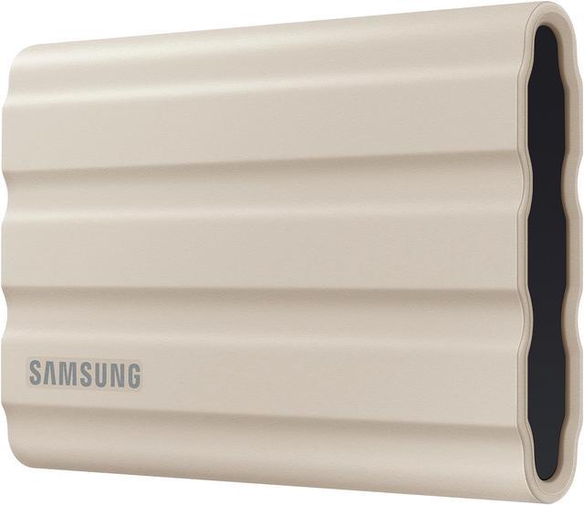 Samsung T7 Shield Portable SSD Is Fast, Rugged and the Size of a Credit  Card - CNET