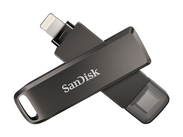 thumbnail image 2 of Emtec Connect ICobra2 64GB USB 2-in-1 Flash Drive For IPhone 7+/6+/6S/5C (Black) 2 of 6