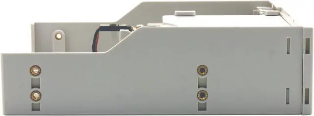 Alt view image 4 of 6 - SOYO BayOne Extreme 9-in-1 USB 2.0 Card Reader/Writer Combo