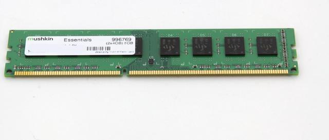 Mushkin Enhanced Essentials 8GB (2 x 4GB) DDR3 1333 (PC3 10666) Desktop  Memory Model 996769