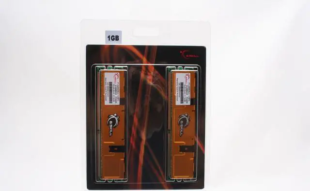 Alt view image 2 of 2 - G.SKILL 1GB (2 x 512MB) DDR 550 (PC 4400) Dual Channel Kit Desktop Memory Model F1-4400DSU2-1GBFC