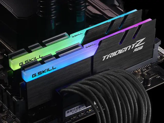 Alt view image 2 of 4 - G.SKILL TridentZ RGB Series 16GB (2 x 8GB) DDR4 3466 (PC4 27700) Desktop Memory Model F4-3466C16D-16GTZR