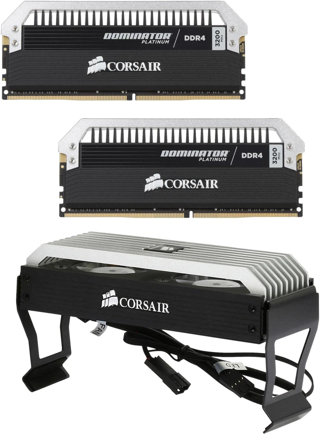 CORSAIR Dominator Platinum 16GB (2 x 8GB) DDR4 3200 (PC4 25600