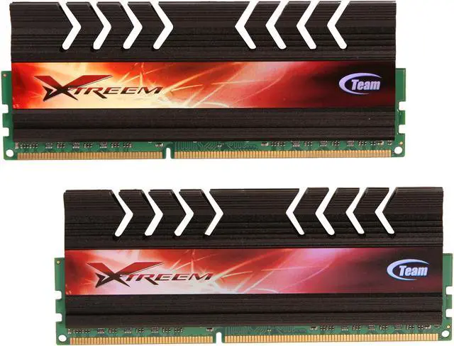 Main image of Team 8GB (2 x 4GB) DDR3 2600 (PC3 20800) Desktop Memory Model TXD38192M2600HC10QDC-L