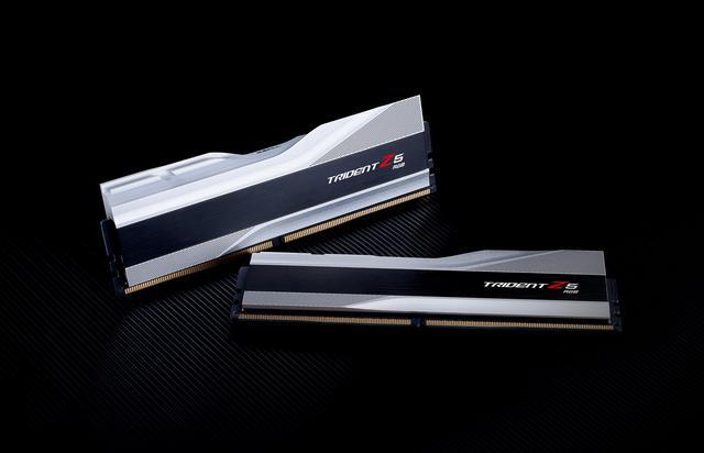 Alt view image 6 of 6 - G.SKILL Trident Z5 RGB Series 32GB (2 x 16GB) 288-Pin PC RAM DDR5 7200 (PC5 57600) Desktop Memory Model F5-7200J3445G16GX2-TZ5RS