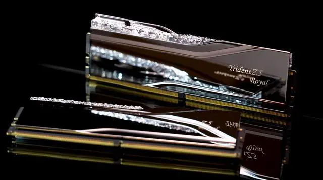 Alt view image 2 of 3 - G.SKILL Trident Z5 Royal Series 32GB (2 x 16GB) 288-Pin PC RAM DDR5 6400 (PC5 51200) Desktop Memory Model F5-6400J3239G16GX2-TR5S