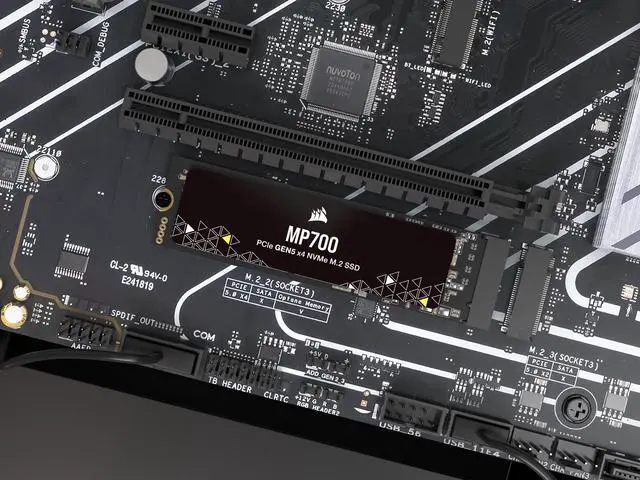 Alt view image 8 of 10 - Corsair MP700 Gen5 NVME SSD M.2 2280 1TB PCI-Express 5.0 x4 3D TLC Internal Solid State Drive (SSD) CSSD-F1000GBMP700R2